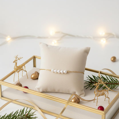 Little Pearl Bracelet